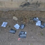 Flugblätter der Antifa, gefunden vor dem Camp Eleonas (Athen)