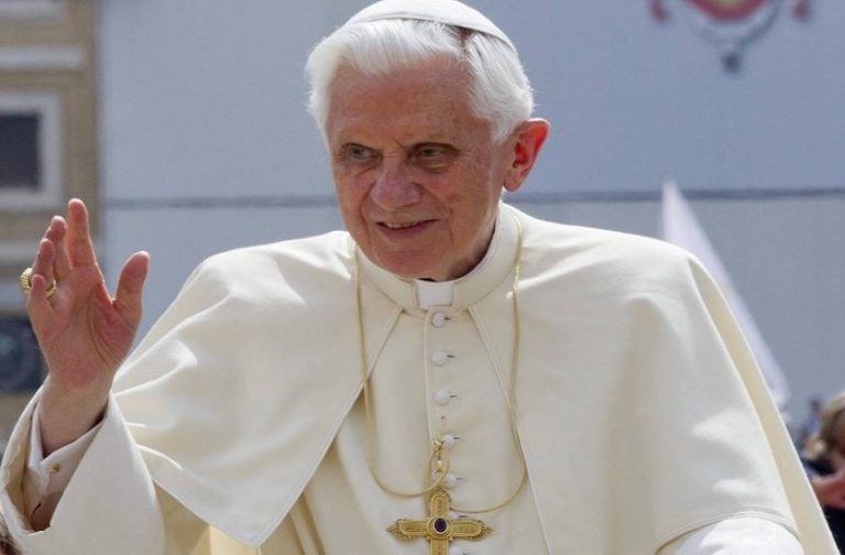 Papst mahnt Menschenrechte und Religionsfreiheit im Islam an