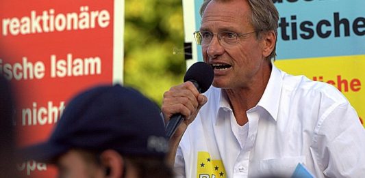 Die BPE veranstaltet heute ab 15:30 Uhr wieder eine Kundgebung mit Michael Stürzenberger in München.