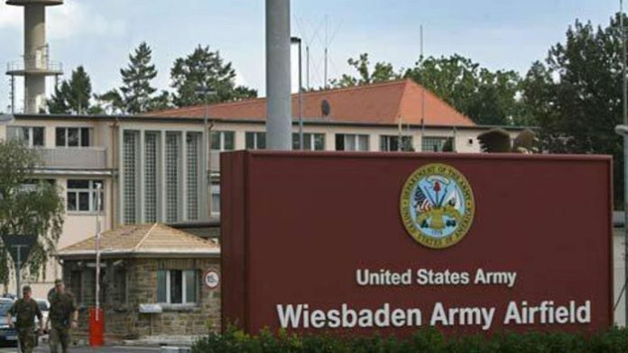 In der Nähe des Flughafens der US-Army in Wiesbaden-Erbenheim (Foto) soll jetzt zur Koordinierung des Ukraine-Kriegs ein neues US-Hauptquartier eingerichtet werden.
