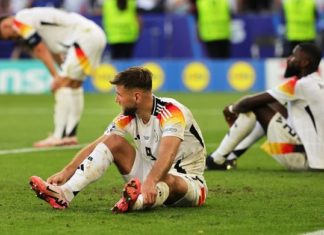 Enttäuschung: Florian Wirtz, Niclas Füllkrug und Antonio Rüdiger nach dem Schlusspfiff im EM-spiel gegen Spanien.