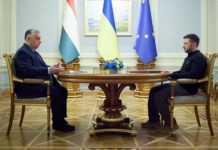 Ungarns Ministerpräsident Viktor Orban hat den ukrainischen Präsidenten Wolodymyr Selenskyj bei seinem Besuch in Kiew am Dienstag dazu aufgefordert, im Krieg mit Russland eine Feuerpause in Erwägung zu ziehen. 