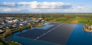 Die Dunkelheit, die durch die schwimmenden Solarmodule entsteht, bedroht die Biodiversität in unseren Gewässern massiv.