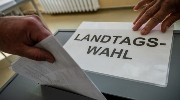 Für die Nationale Front-Parteien sieht es vor den drei Landtagswahlen im Osten nicht gut aus - zu stark sind die Umfragewerte für die AfD!