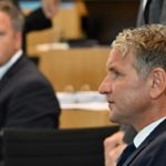 Kommt es morgen im Thüringer Landtag zu einem Verfassungsbruch von CDU-Verlierer Mario Voigt (l.) gegenüber dem überwältigendem Wahlgewinner Björn Höcke?