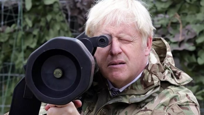 Bereit zur totalen Eskalation: Der frühere britische Premierminister Boris Johnson hat jetzt gefordert, Kiew den Einsatz westlicher Vernichtungswaffen gegen Russland zu erlauben.