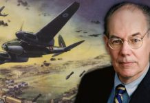 John Joseph Mearsheimer ist ein US-amerikanischer Politikwissenschaftler an der University of Chicago. Sein Schwerpunkt ist die Analyse internationaler Beziehungen.