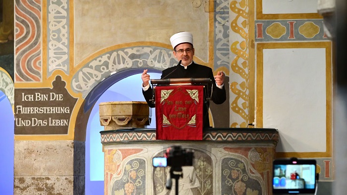 München: Imam Idriz täuscht Christen bei Kanzelrede in Erlöserkirche