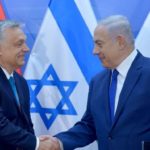 Einen Tag nach dem Erlass eines internationalen Haftbefehls gegen Benjamin Netanjahu hat der israelische Ministerpräsident eine Einladung von Viktor Orban nach Ungarn erhalten.