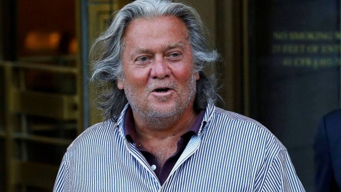 Glaubt man Ex-Trump-Berater Steve Bannon, steht uns ein schweres Gewitter bevor. Sicher leider noch nicht so reinigend, wie erforderlich schon am Sonntag, so jedoch in nicht mehr so ferner Zukunft.