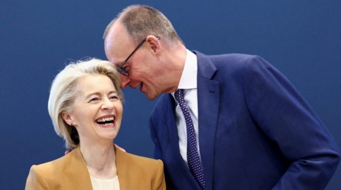 Wollen trotz Annäherung von Trump und Putin den Ukraine-Krieg auf Teufel komm raus weiter anheizen und den deutschen Steuerzahler dafür bluten lassen: EU-Kommissionspräsidentin Ursula von der Leyen und Bald-Kanzler Friedrich Merz (beide CDU).