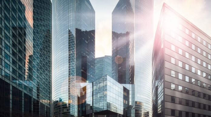 Die neue EU-Behörde AMLA (Anti-Money Laundering Authority) hat ihren Sitz in Frankfurt und nimmt ab Mitte 2025 sukzessive ihren Betrieb auf.