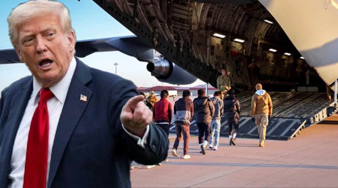 US-Präsident Donald Trump ließ die fünf Schwerverbrecher per NCB-Flug abschieben - Never Come Back!