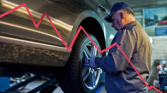 Wie falsch der Arbeitsmarkt besetzt ist, zeigt der dramatische Mitarbeitermangel der produktiven Handwerksbetriebe bei Lehrlingen und Gesellen einerseits und die inzwischen mehrheitlich unproduktive Produktion von Akademikern durch die geisteswissenschaftlichen Hochschulen.