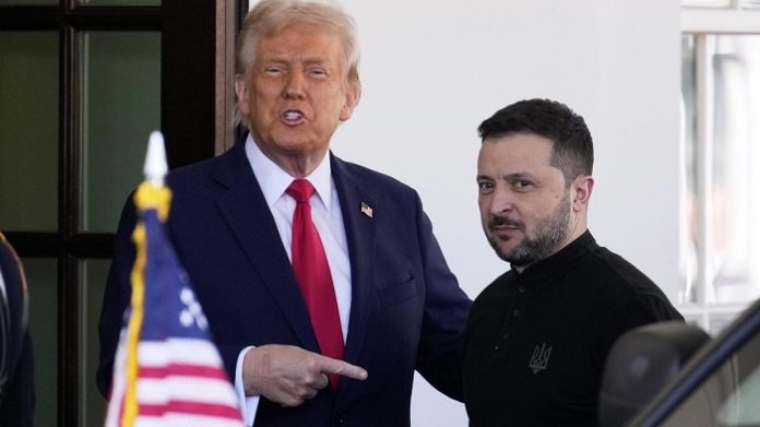 Mit Spannung wird erwartet, ob Selenskyj wieder im Kampfanzug auftaucht und einen Einlauf von Donald Trump kassiert.