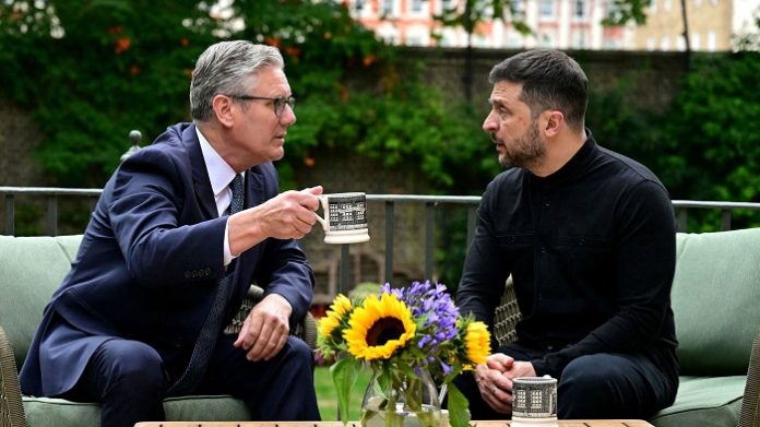 Der britische Premier Keir Starmer will Washington allzu gerne doch noch in den Krieg der Ukraine gegen Russland wieder integrieren.