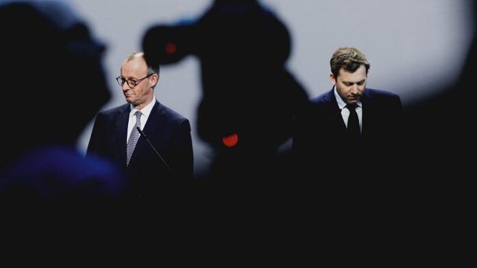 Es wäre nicht richtig, jede Verantwortung für die deutsche Situation an der Schwelle für das Jahr 2026 nur dem Treiben von Politik und Medien zuzuweisen.