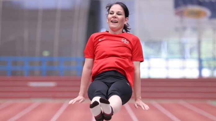 Der AfD-Bundestagsabgeordnete Maximilian Krah mag gar nicht so falsch liegen, wenn er das Ende des regelbasierten 