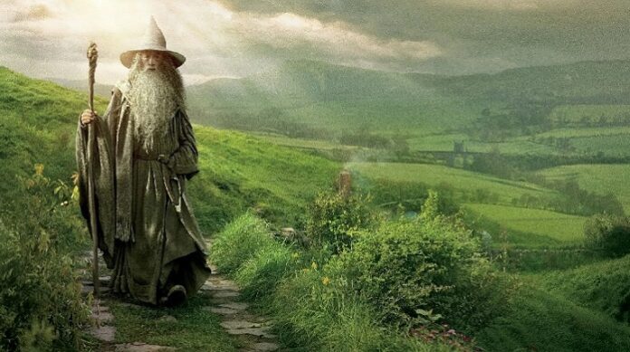 Die Parallelen der heutigen Zeit zum Herrn der Ringe sind deutlich: Der Gegner verhält sich wie die Orks es tun. Sie morden, plündern, brüllen, drohen, brennen nieder und schaffen Bilder wie im Bürgerkrieg.