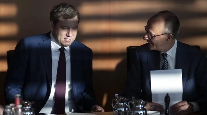 Die Agenda von Friedrich Merz und Lars Klingbeil lautet: Schluss mit den altmodischen Überbleibseln Familie und Ehe!