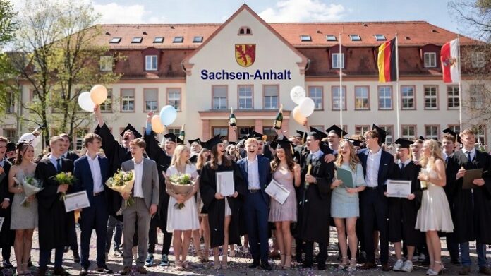Es kann durchaus so werden, daß nach einer Regierungsübernahme von Ulrich Siegmund gerade Abschlüsse aus Sachsen-Anhalt hoch im Ranking stehen.