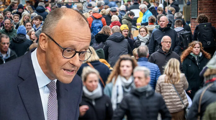 Mit Blick auf Reformen sagte Merz: „Wir haben nicht nur ein Umsetzungsproblem, sondern in beachtlichen Teilen der Gesellschaft immer noch ein Erkenntnisproblem.“