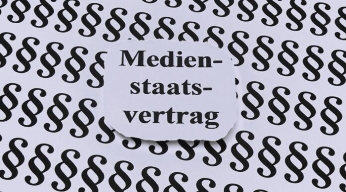 Medienanstalten dürfen inzwischen so ziemlich jede Aktivität im deutschen Internet kontrollieren und Verstöße wie eine Polizeibehörde ahnden.